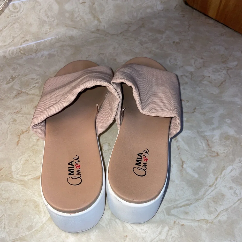 Nude and White platform Slides Elastic Fabric Upper 8M‎ Womens